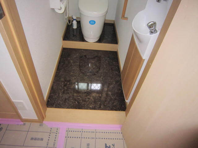 【施工事例】トイレ床張り替え工事